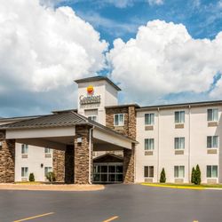 Comfort Inn Suites 33 Photos Hotels 4000 Market St Hannibal Photo Of Comfort Inn Suites Hannibal Mo United States