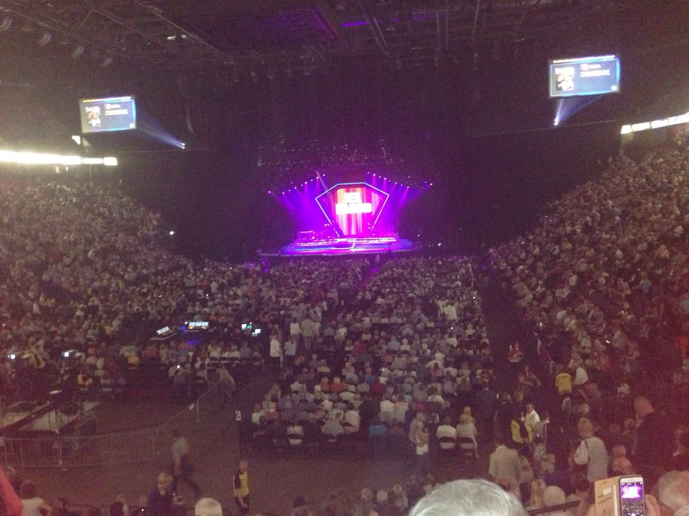 Neil Diamond Manchester Arena Review Neil Diamond Manchester Arena Review