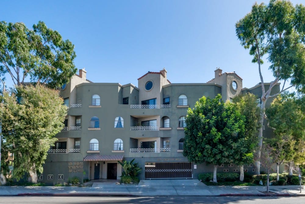 The Jeremy 27 Photos & 10 Reviews Apartments 1920 Sawtelle Ave