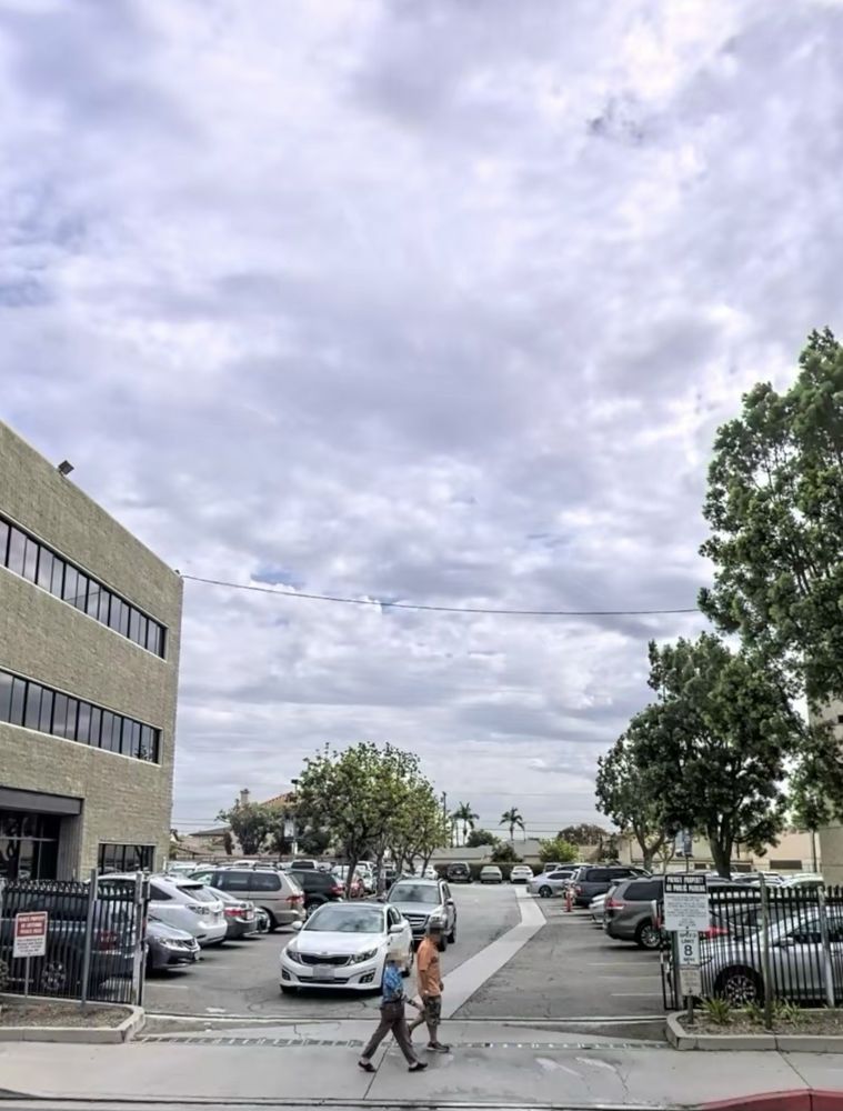 image of business Ding Lam, MD