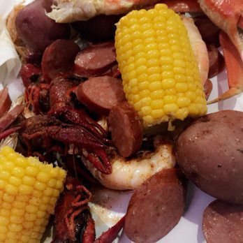 Crazy Cajun Seafood Restaurant 61 Photos 168 Reviews Photo Of Crazy Cajun Seafood Restaurant Port Aransas Tx United States