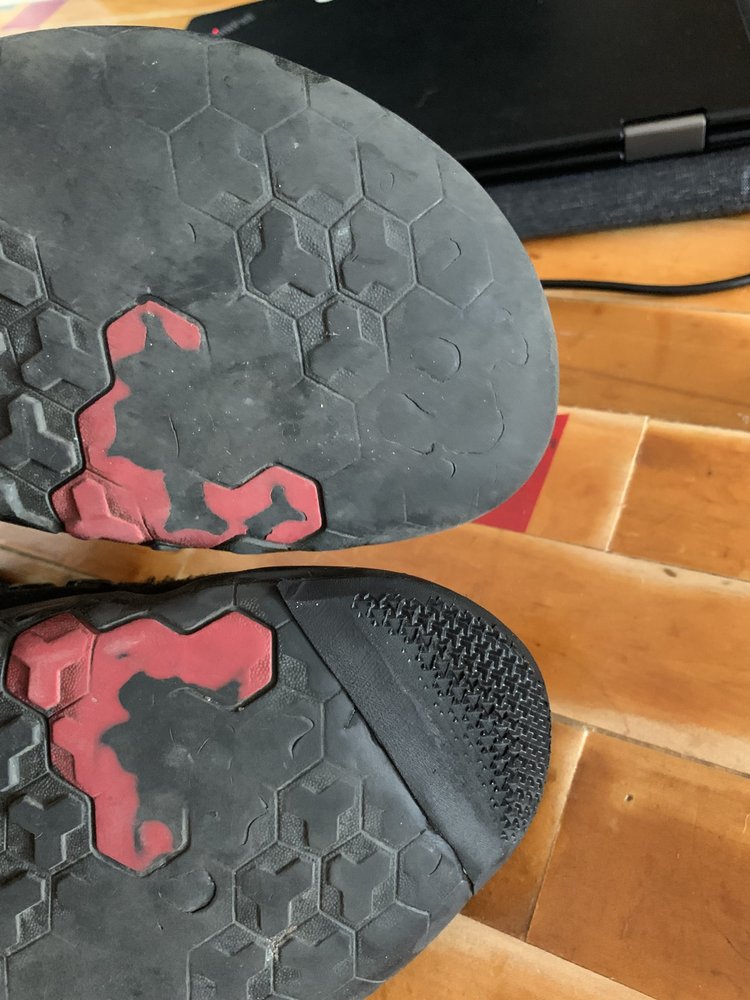 College Shoe Repair & Engraving