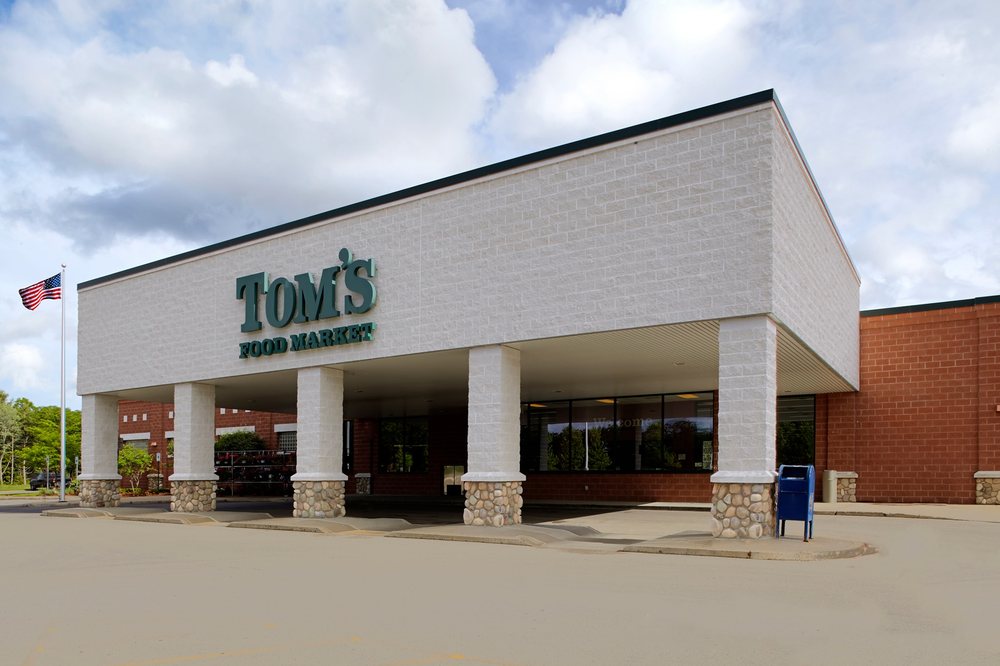 Tom's Food Market - Interlochen Tom's Food Market - Interlochen