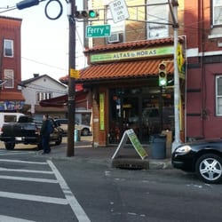 Altas Horas - Newark, NJ, United States