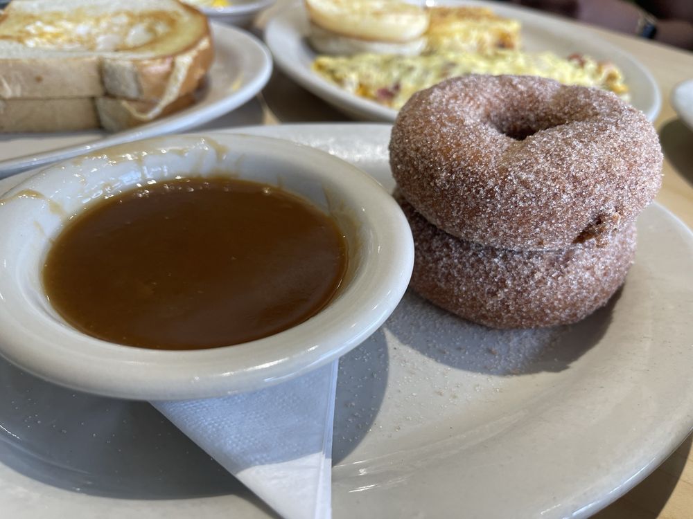 The Toasted Yolk Cafe The Toasted Yolk Cafe