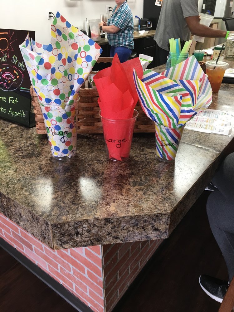 Three Tea Sizes Smoothies Come In One Standard Size Yelp