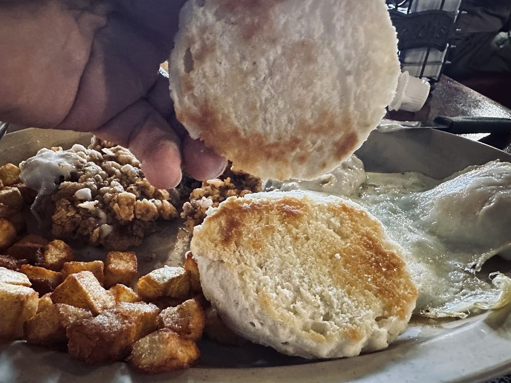 Joanne’s Beachside Cafe Joanne’s Beachside Cafe