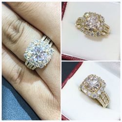 Tien Hung Jewelry 21 Photos 1112 E Colonial Dr Lake Photo Of Tien Hung Jewelry Orlando Fl United States 18k Yellow Gold