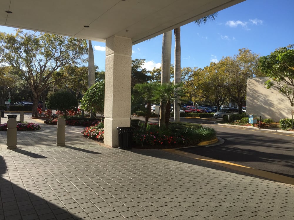 Naples Community Hospital Hospitals 350 7th St N, Naples, FL