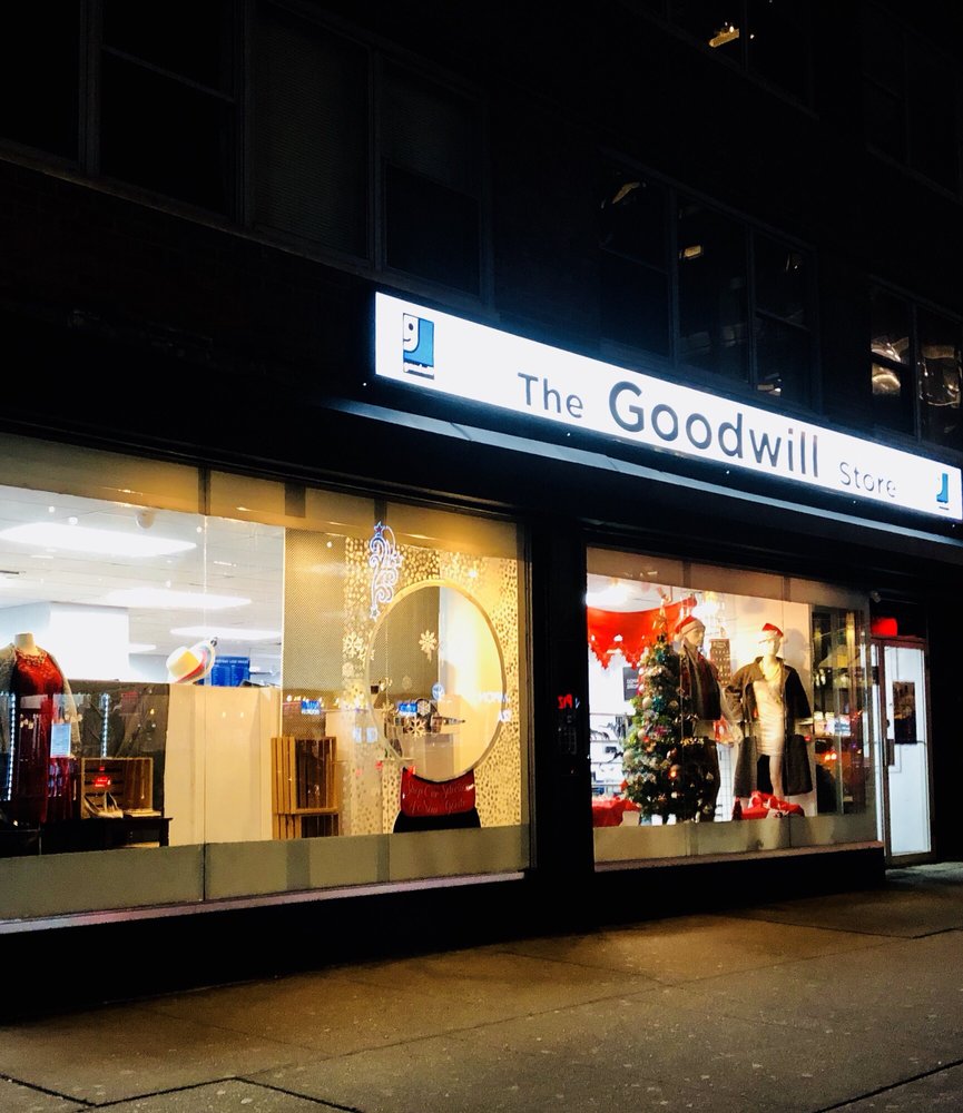 The Goodwill Store 18 Reviews Thrift Stores 7 W 14th St, Greenwich Village, New York, NY