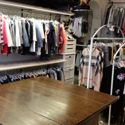 Mettimigiú Outlet - Abbigliamento per bambini - Corso Garibaldi 57 ... Mettimigiú Outlet - Abbigliamento per bambini - Corso Garibaldi 57 ...