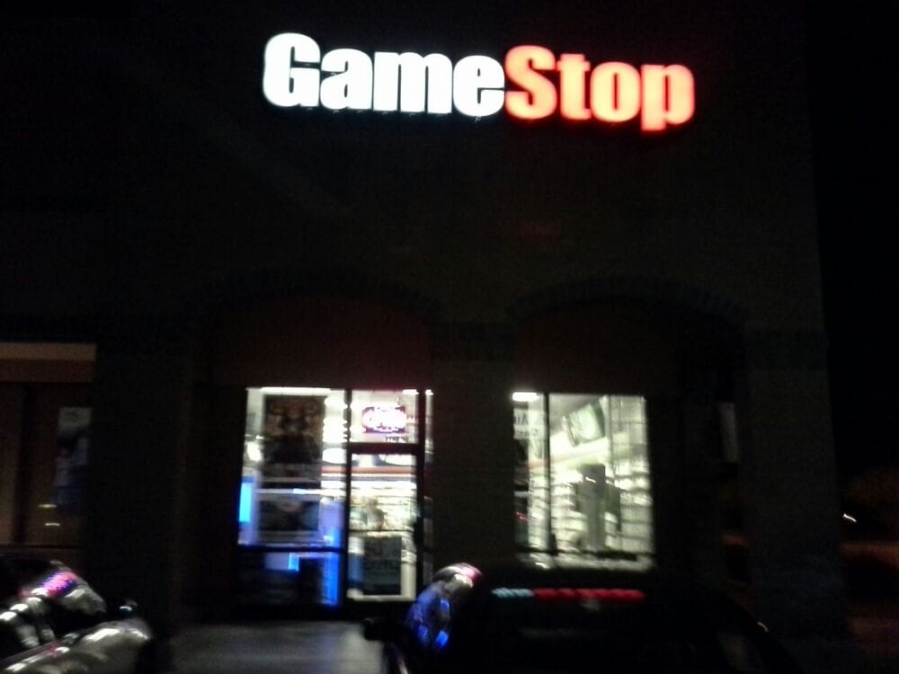 GameStop Video Game Stores 5016 W Cactus Rd, Glendale, AZ Phone