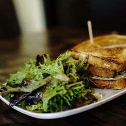Strong Hearts Cafe 285 Photos 422 Reviews Vegan 719 E Photo Of Strong Hearts Cafe Syracuse Ny United States Blt