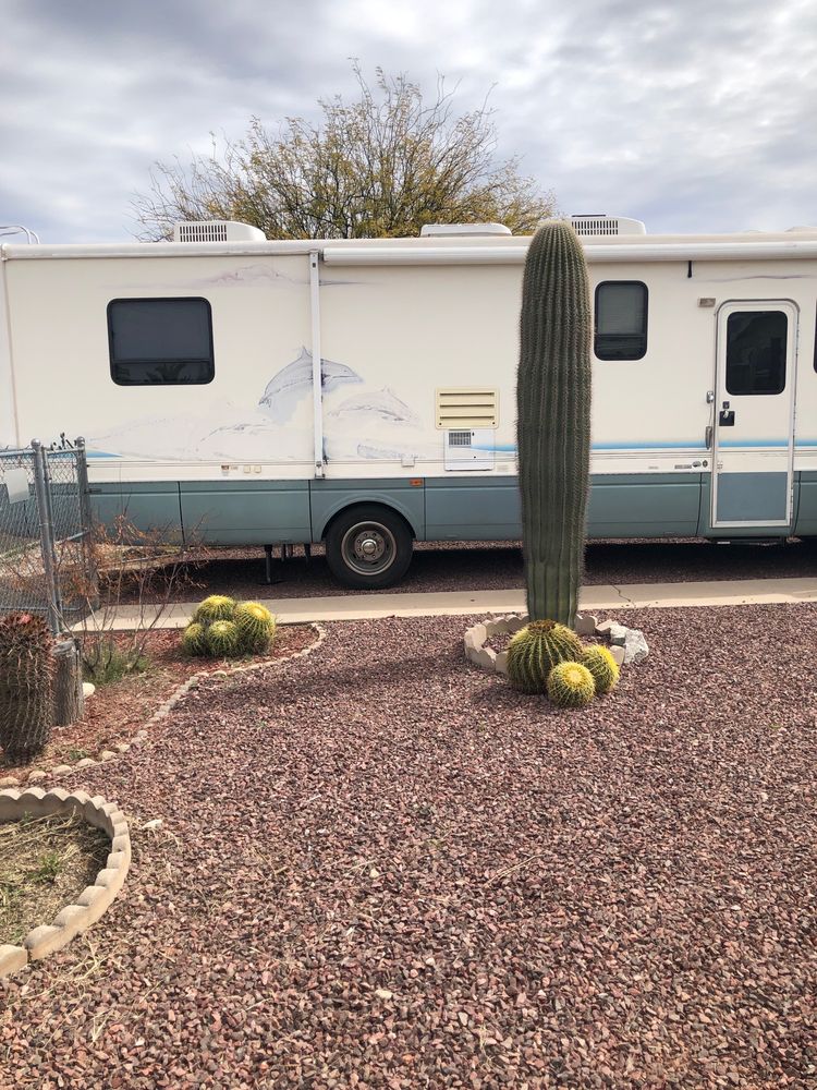 image of business Merrigans Arizona Road-Runner