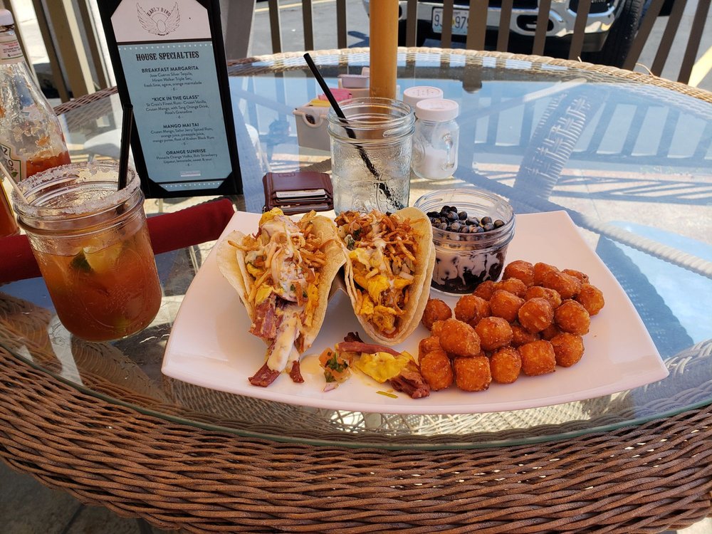 Early Bird Breakfast Pub