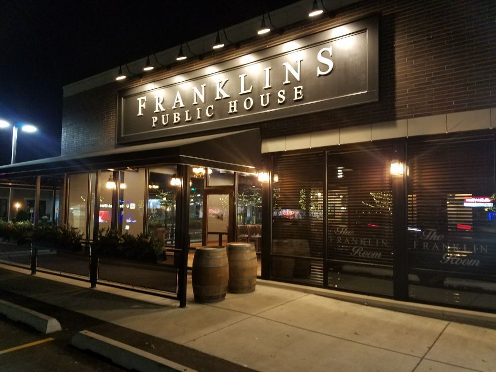 Franklins Public House 15 Photos & 14 Reviews Gastropubs 12306