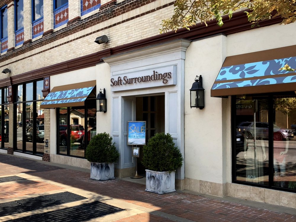 Soft Surroundings 405 Nichols Rd Country Club Plaza