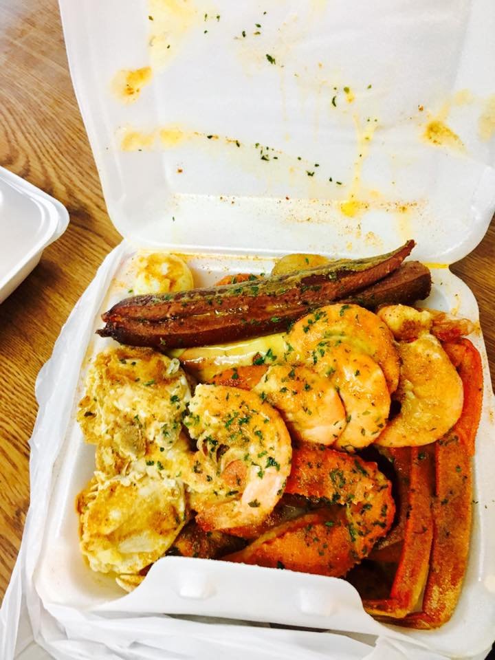 M & M Crab House