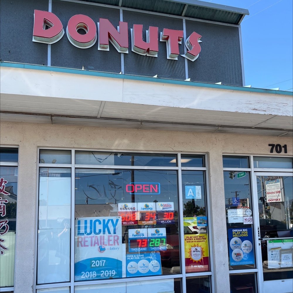 Alhambra Donuts