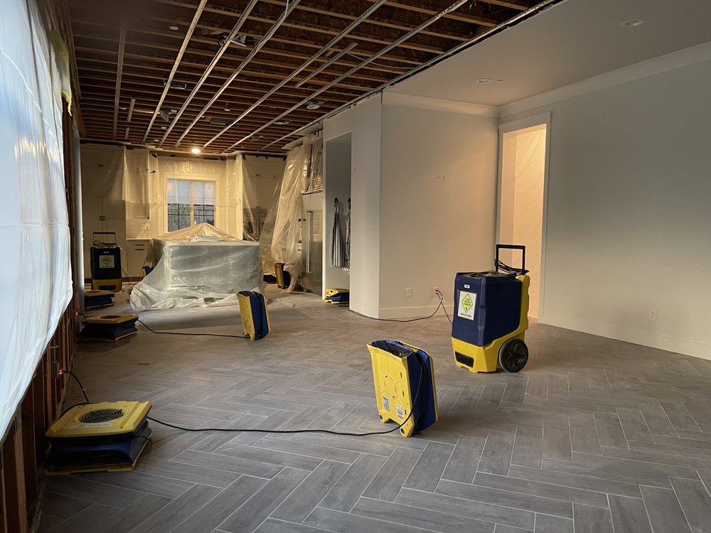 1-800 WATER DAMAGE of Roseville and Rocklin