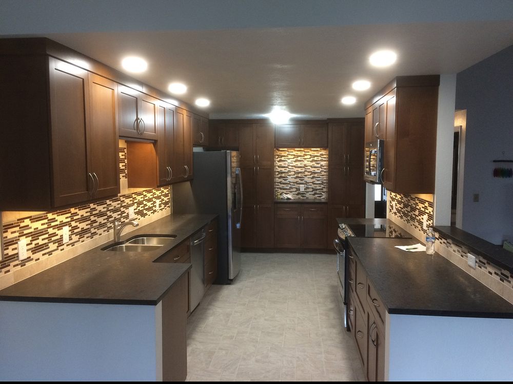 image of business Lindsey Construction & Remodels