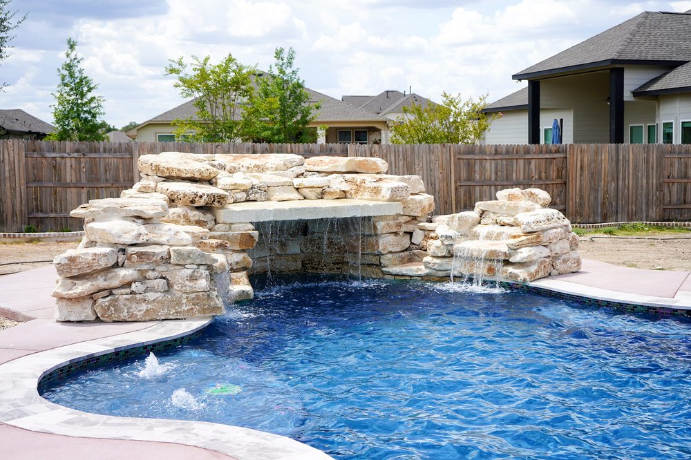 Maximum Pools and Spas