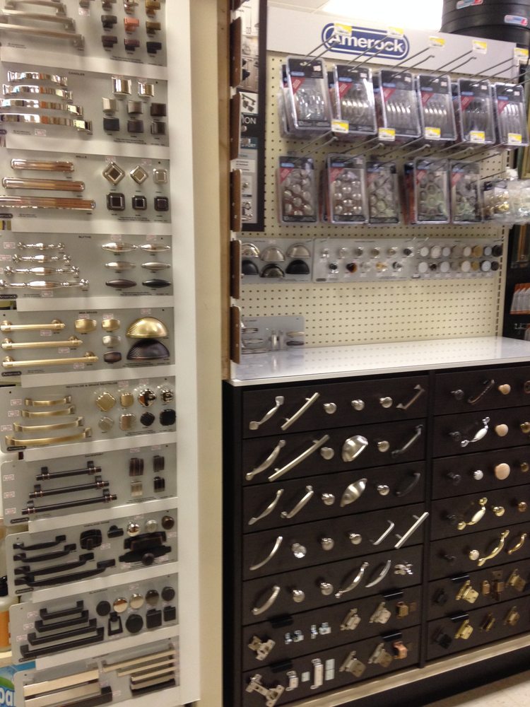 McLean Hardware Co