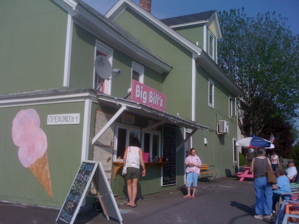 Big Bill’s Ice Cream & Frozen Yogurt 119 Main St, Pittsfield, ME