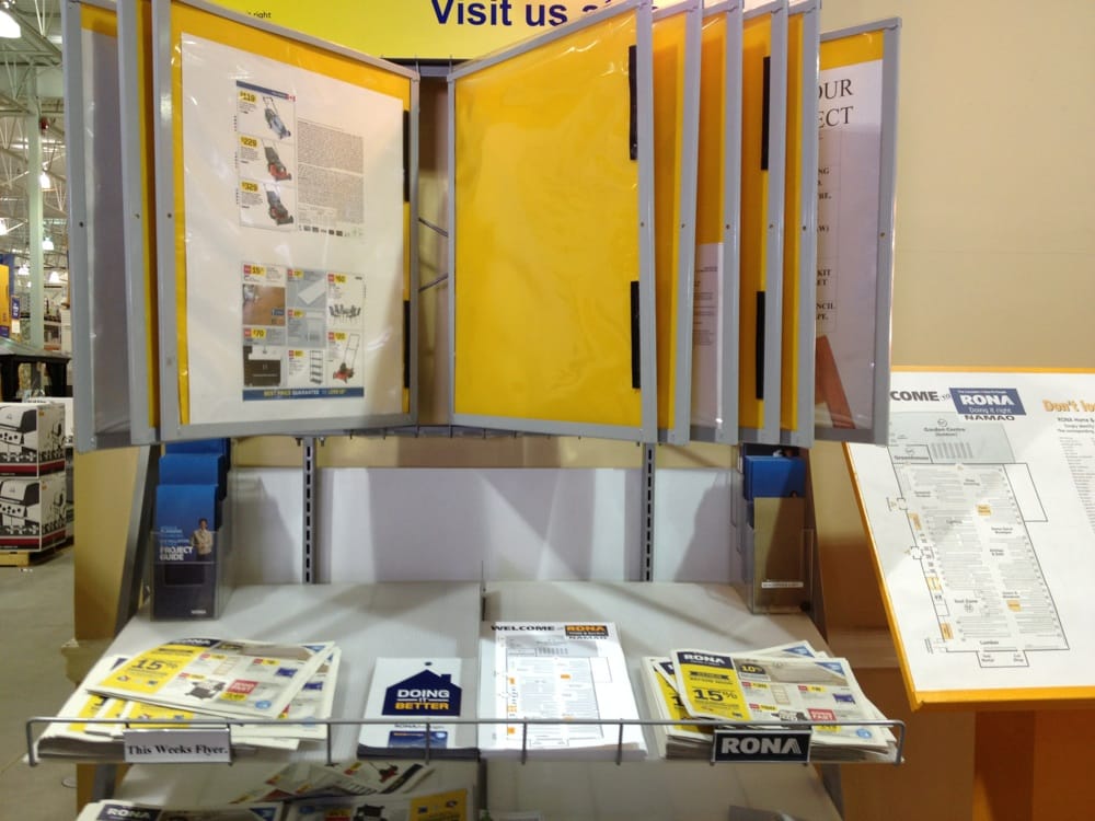 I love a store that displays their ads like this when you first walk in