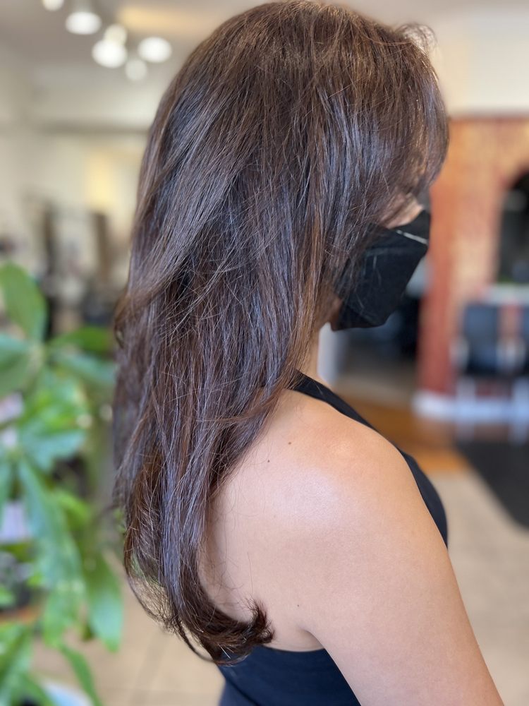 Rever Salon