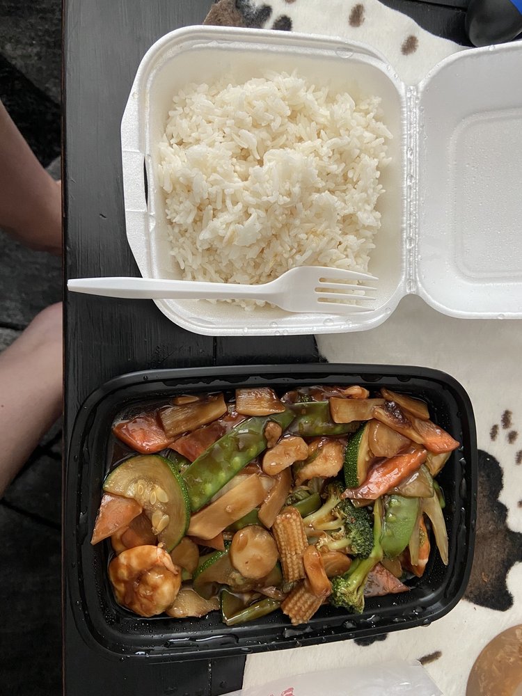 Little Panda Chinese Restaurant