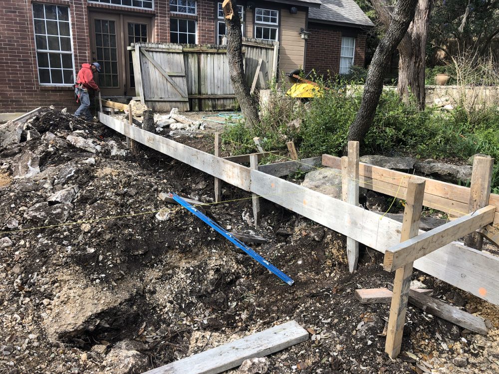 B B G Truking- Demo, Excavation & Concrete