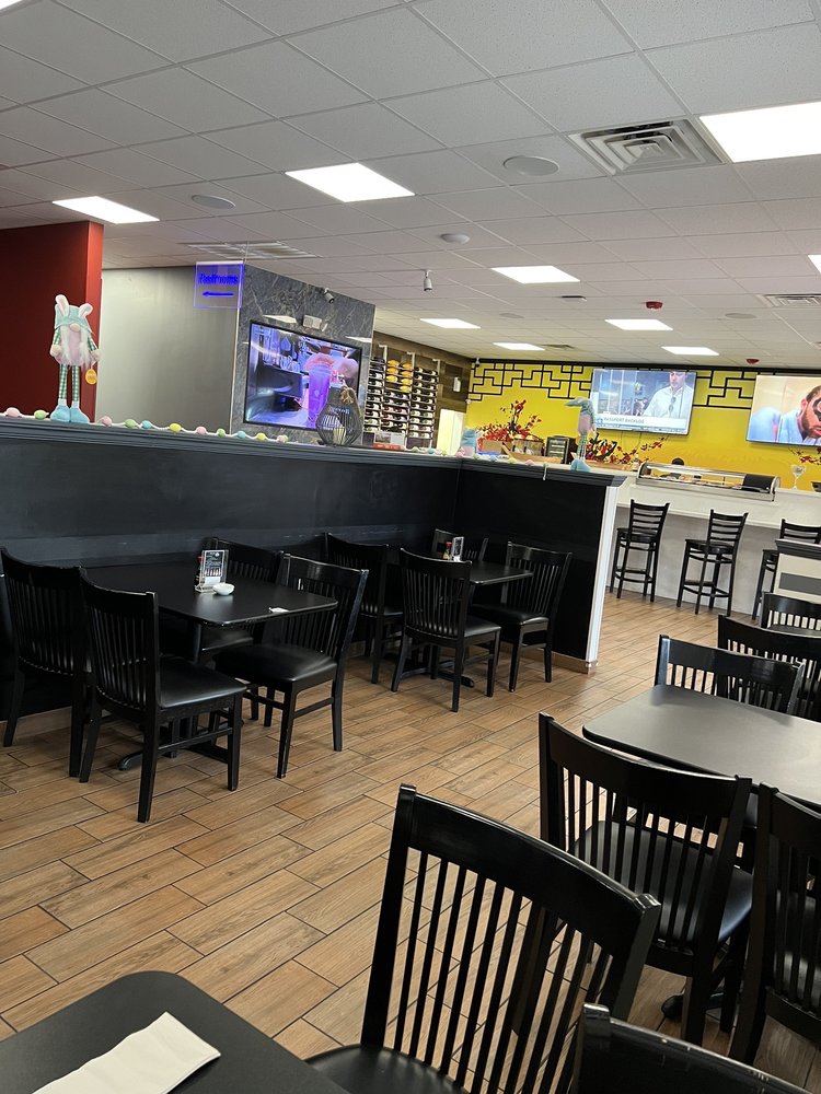 Tsunami Sushi Bar & Grill Restaurant