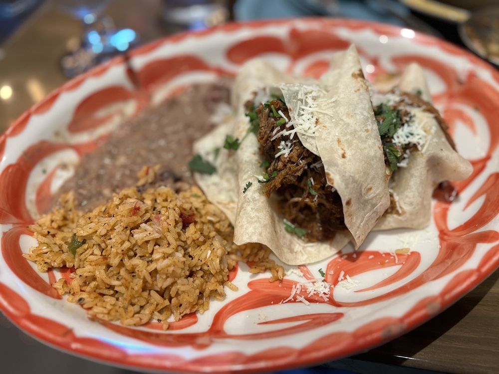 Lupe Tortilla Mexican Restaurant