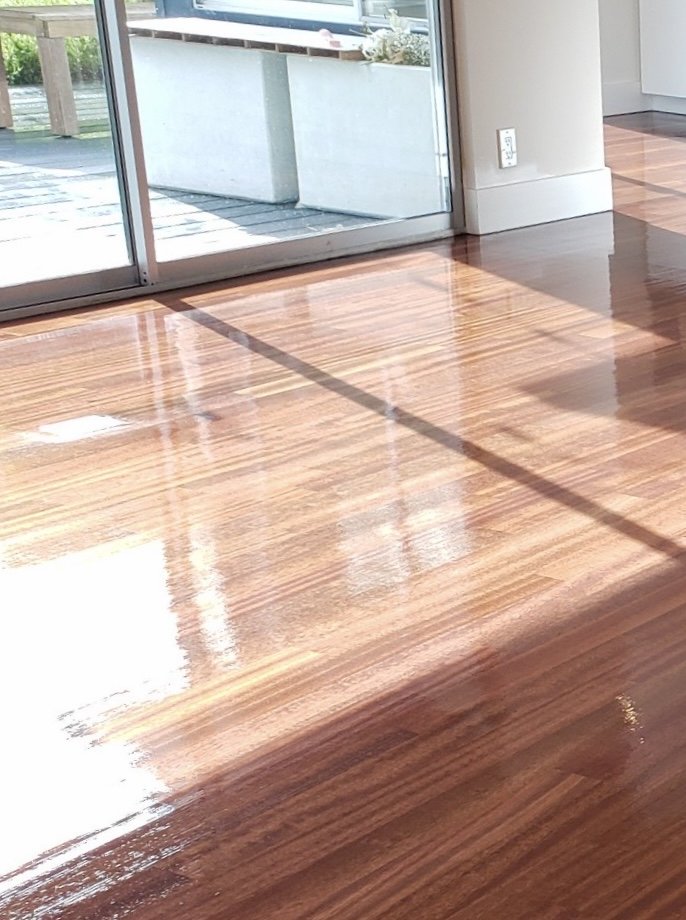 Q's Flooring