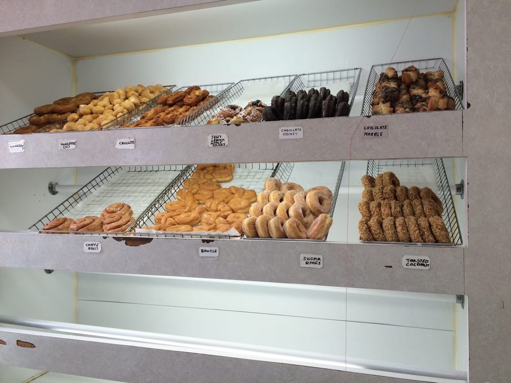 Nostrand Donut Shop 24 Reviews Bakeries 1449 Nostrand Ave