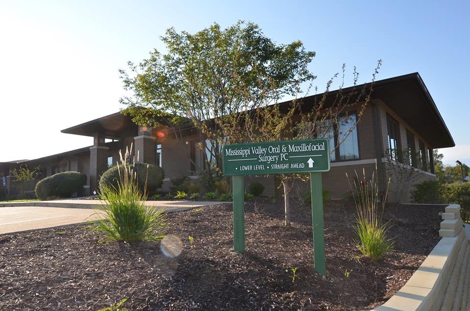 image of business Mississippi Valley Oral & Maxillofacial Surgery