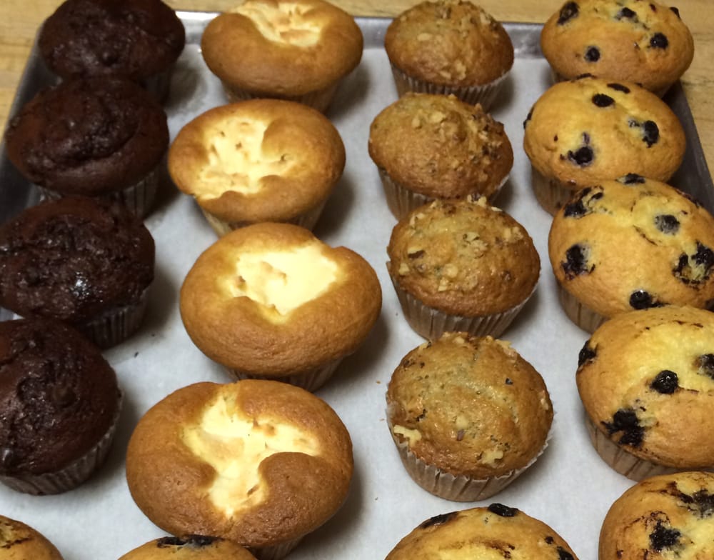 Grumpy’s Donuts & Bagels 16 Photos & 23 Reviews Donuts 21480