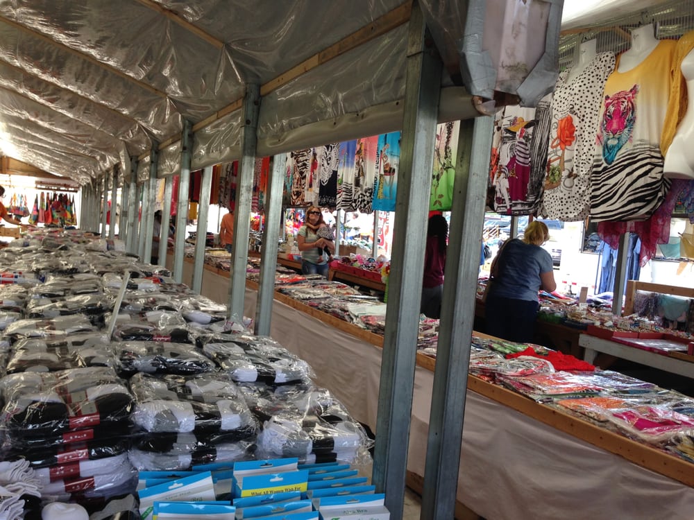 Great Smokies Flea Market 44 Photos & 21 Reviews Antiques 220 W