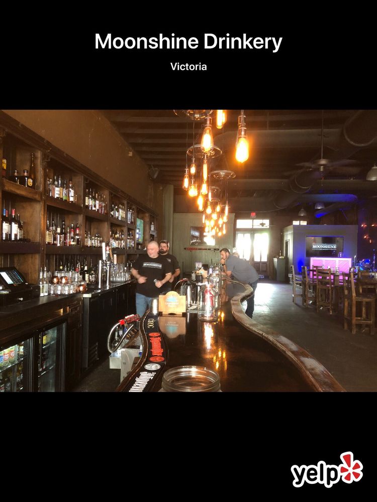 Moonshine Drinkery
