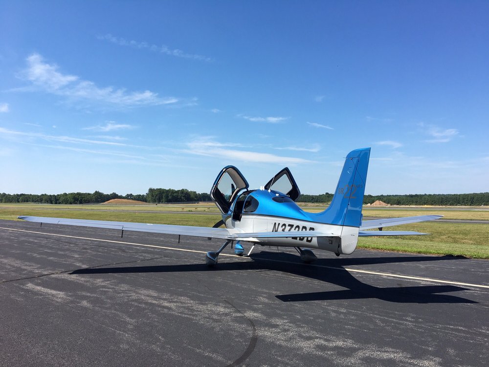 Leesburg Executive Airport
