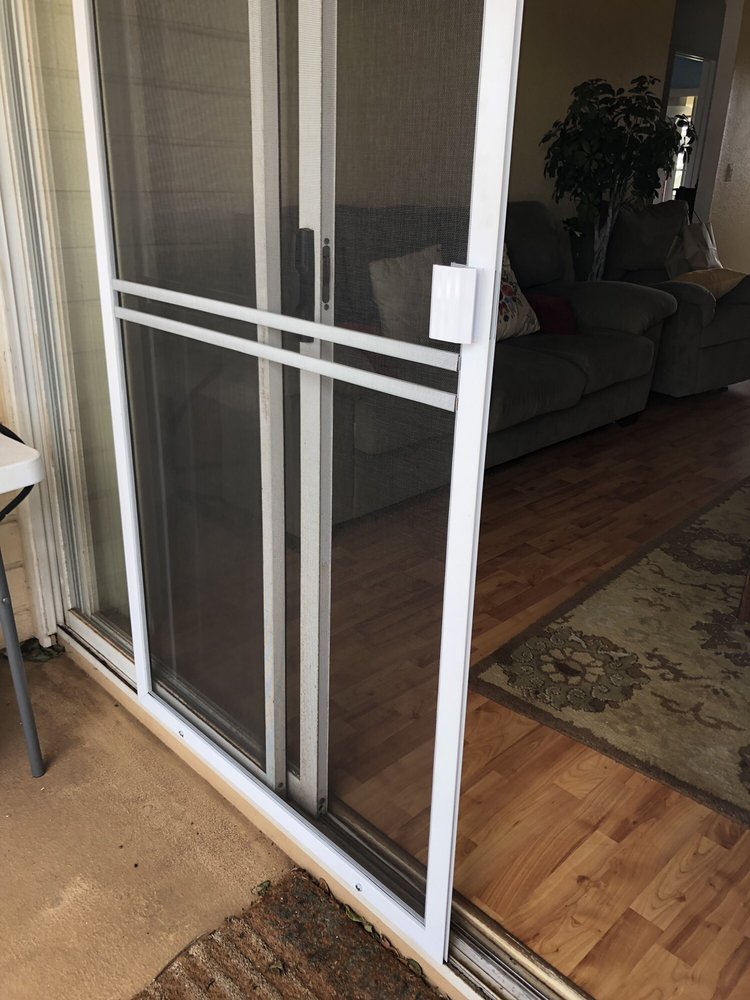 Na Screen Door 56 Photos 61 Reviews Windows