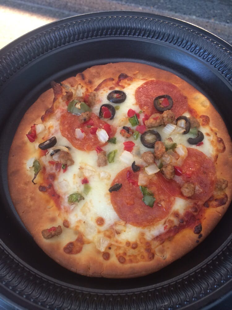 Seaport Pizza Italian 7007 Sea Harbor Dr, International Drive / I