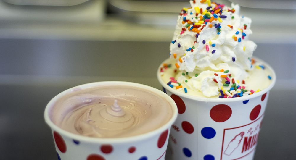 B & G Milkyway Ice Cream & Frozen Yogurt 721 S Sycamore Ave, Sioux