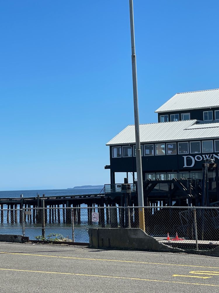 The Silver Lining Cafe