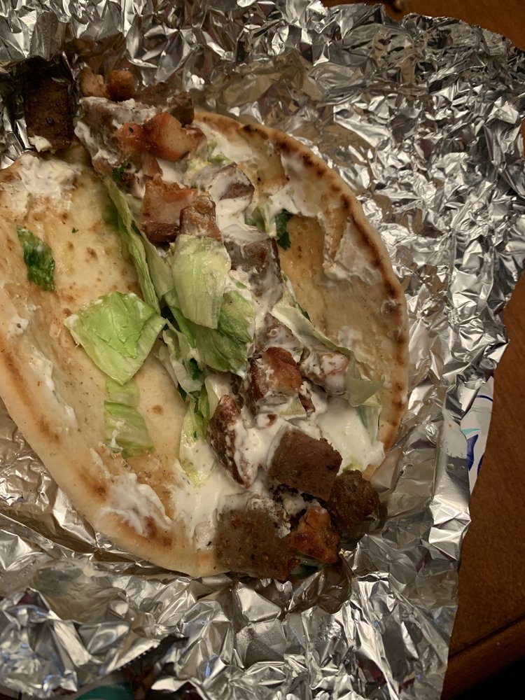 Circle Pizza & Halal Market