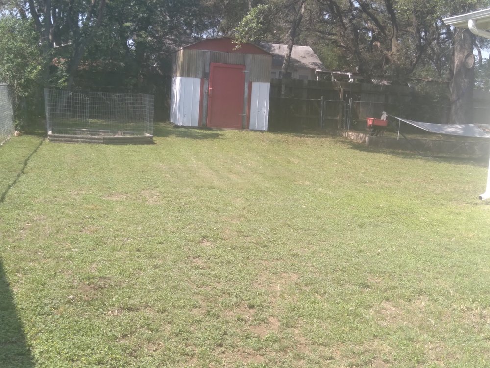 Linda's Mowing & Hauling