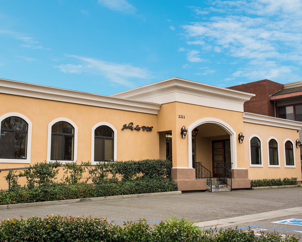 image of business Julia Lee, DDS