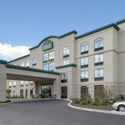 Wingate By Wyndham Rome 10 Reviews Hotels 90 Dart Circle Photo Of Wingate By Wyndham Rome Ny United States