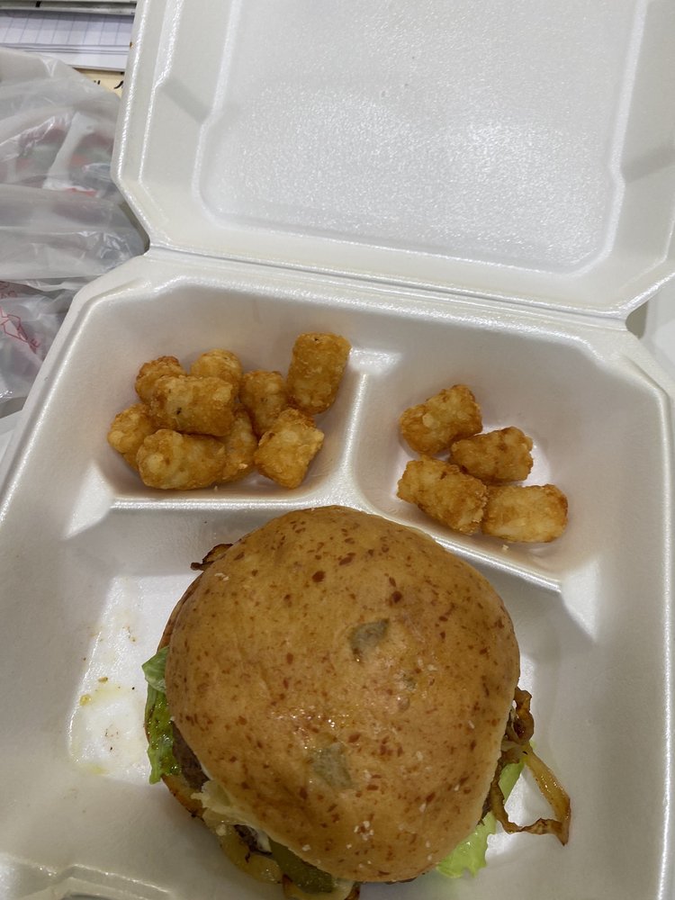 Chuck's Sandwich Shop